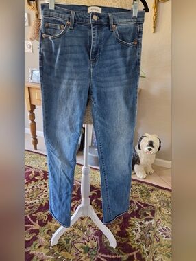 Pistola blue stretch straight leg women's jeans size 28